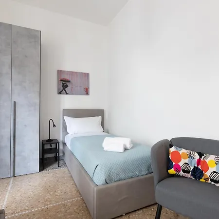 Macedonia 30 Bright Flat Rzym