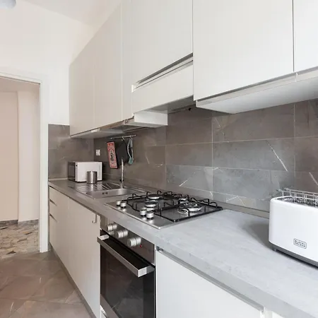 Апартаменты Macedonia 30 Bright Flat *