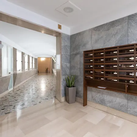 Апартаменты Macedonia 30 Bright Flat Рим