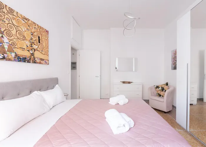 Macedonia 30 Bright Flat Apartman Róma